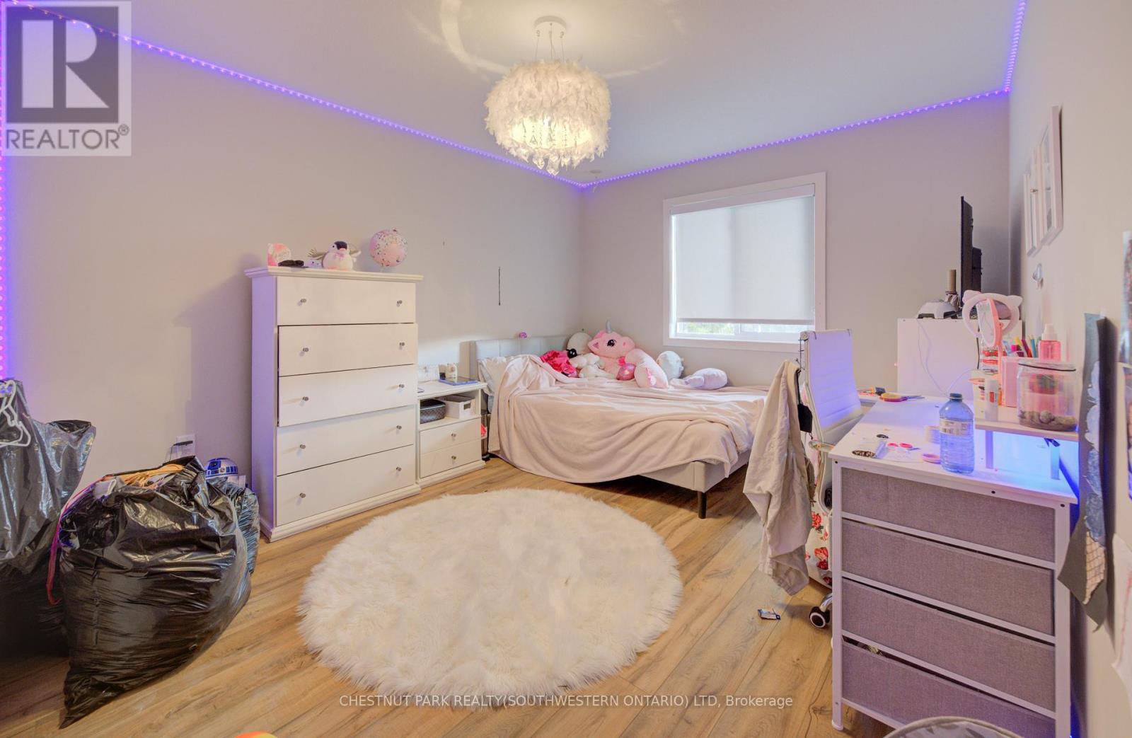 A - 33 Second Avenue, Kitchener, Ontario  N2C 1N4 - Photo 21 - X12478381