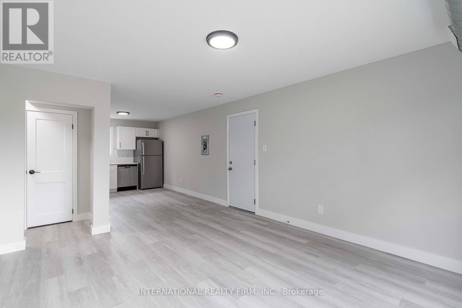 81 King Edward Avenue, London South, Ontario  N5Z 3S7 - Photo 14 - X12478384