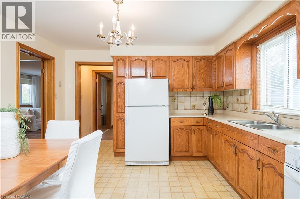 44 Ridge Road, North York, Ontario  M3M 1C7 - Photo 16 - 40781732