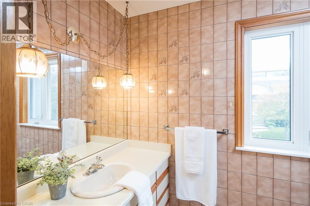 44 Ridge Road, North York, Ontario  M3M 1C7 - Photo 17 - 40781732