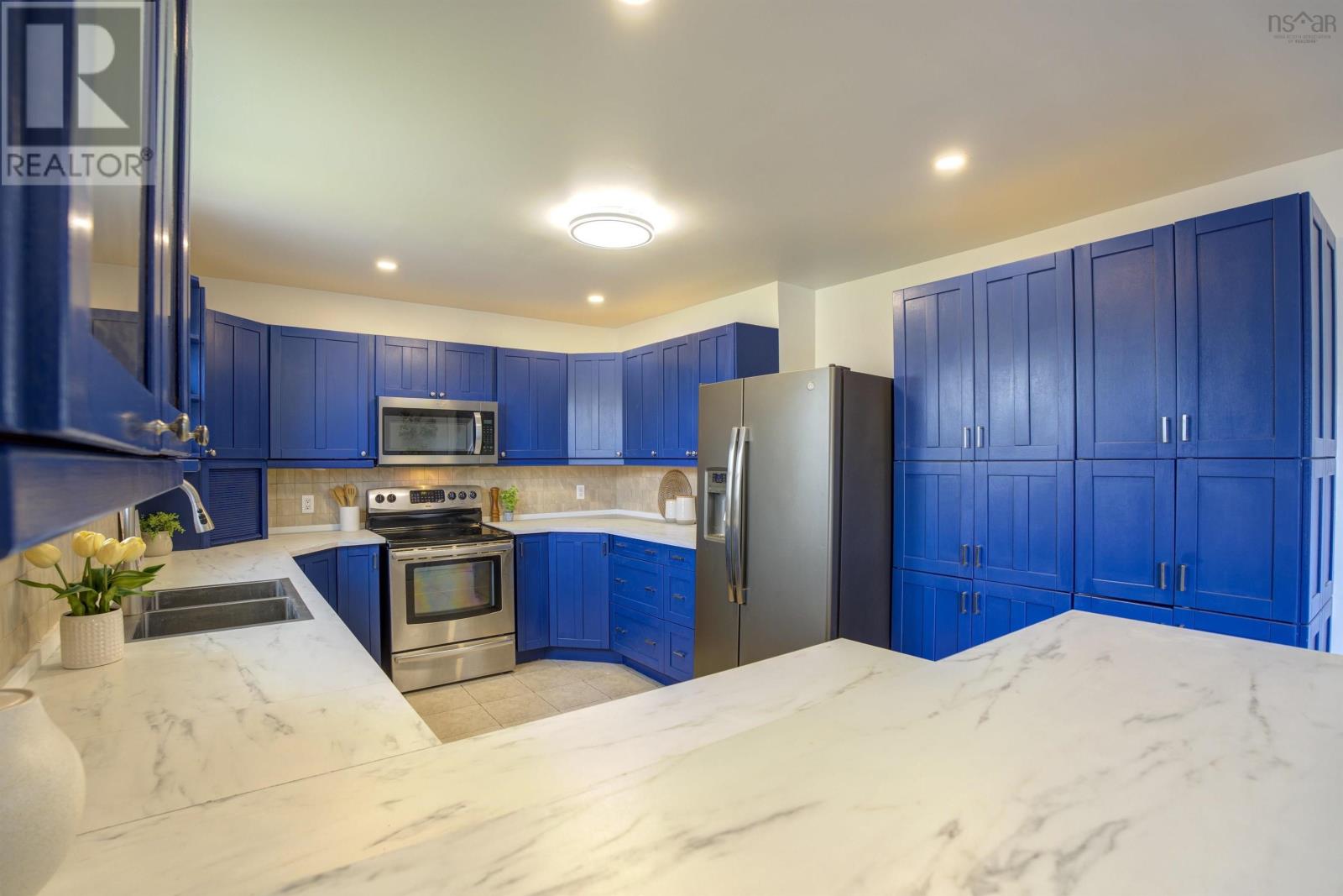 30 Woodcrest Avenue, Halifax, Nova Scotia  B3R 1C4 - Photo 11 - 202517661