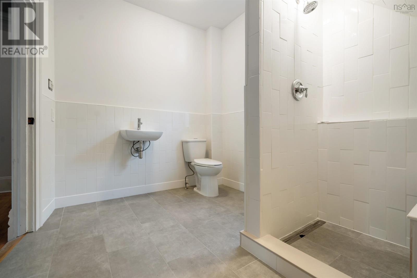 84 Elm Street, New Glasgow, Nova Scotia  B2H 1X4 - Photo 39 - 202522658