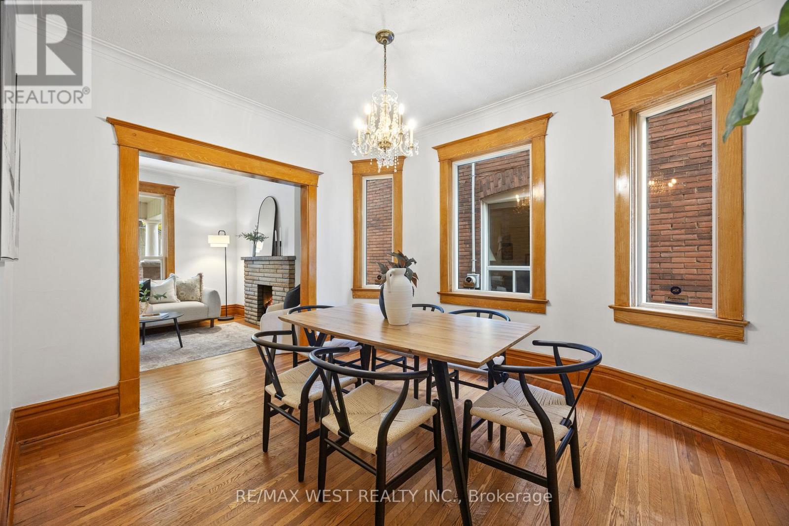636 Beresford Avenue, Toronto, Ontario  M6S 3C3 - Photo 9 - W12478473