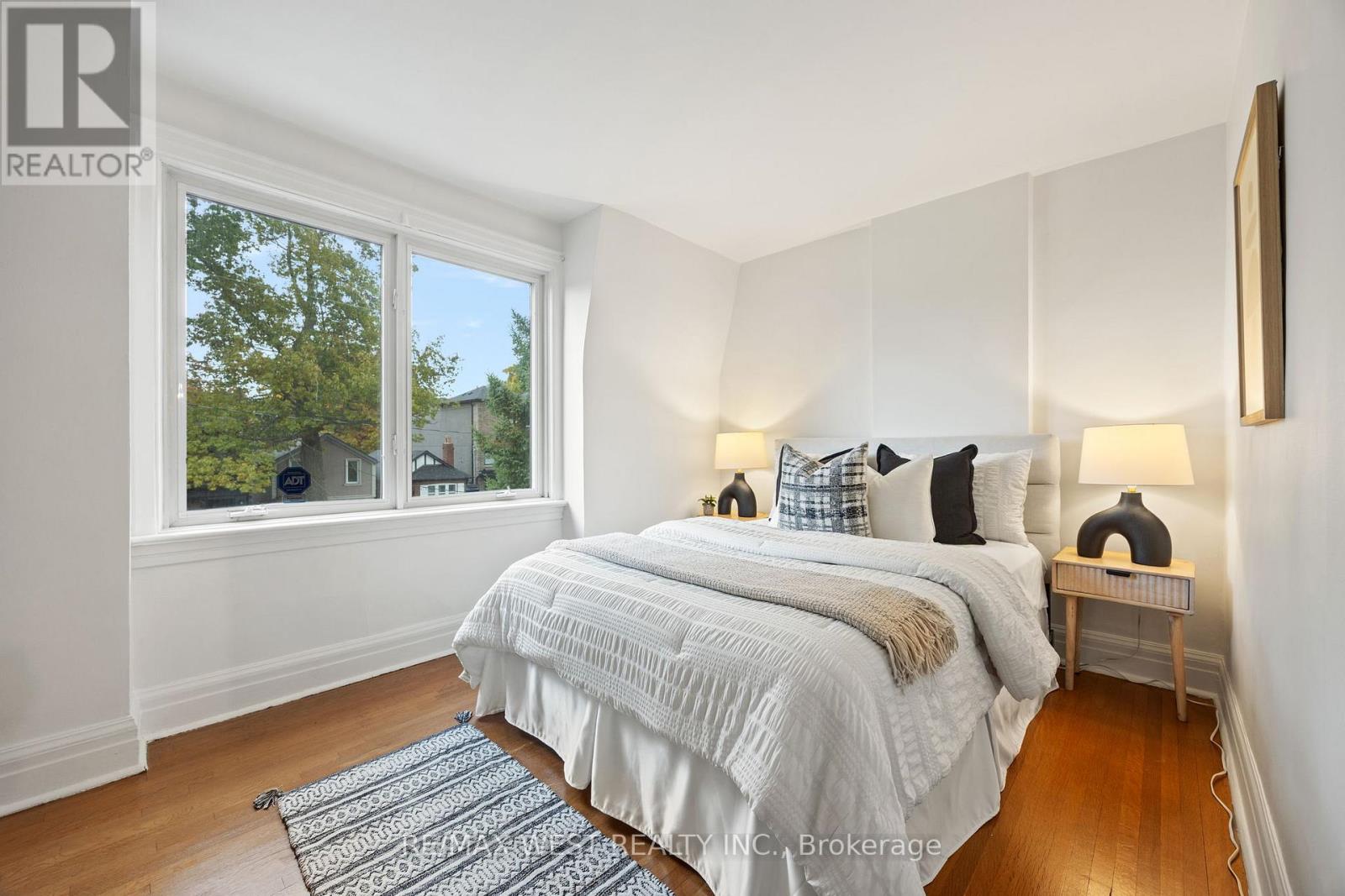 636 Beresford Avenue, Toronto, Ontario  M6S 3C3 - Photo 19 - W12478473
