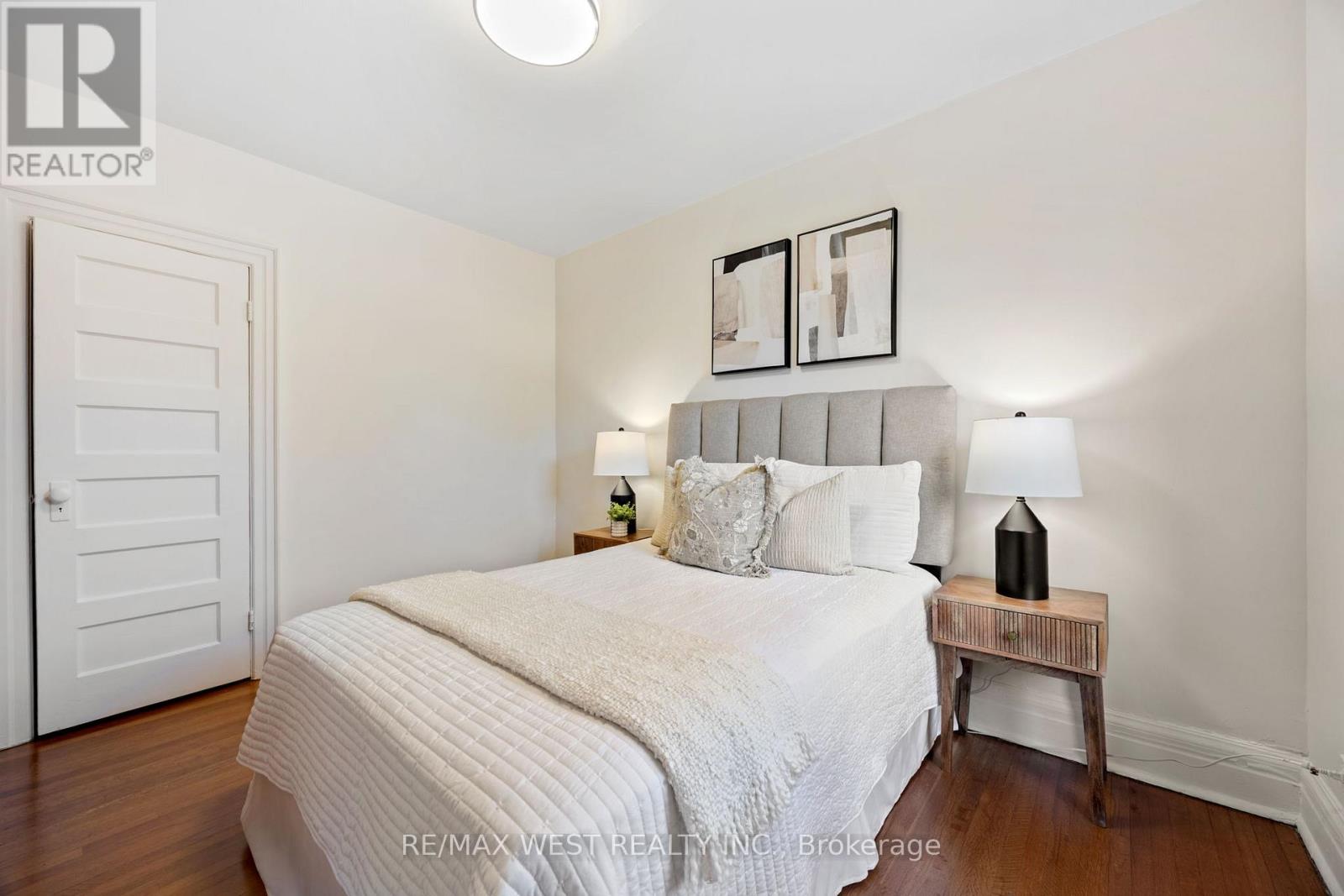 636 Beresford Avenue, Toronto, Ontario  M6S 3C3 - Photo 23 - W12478473