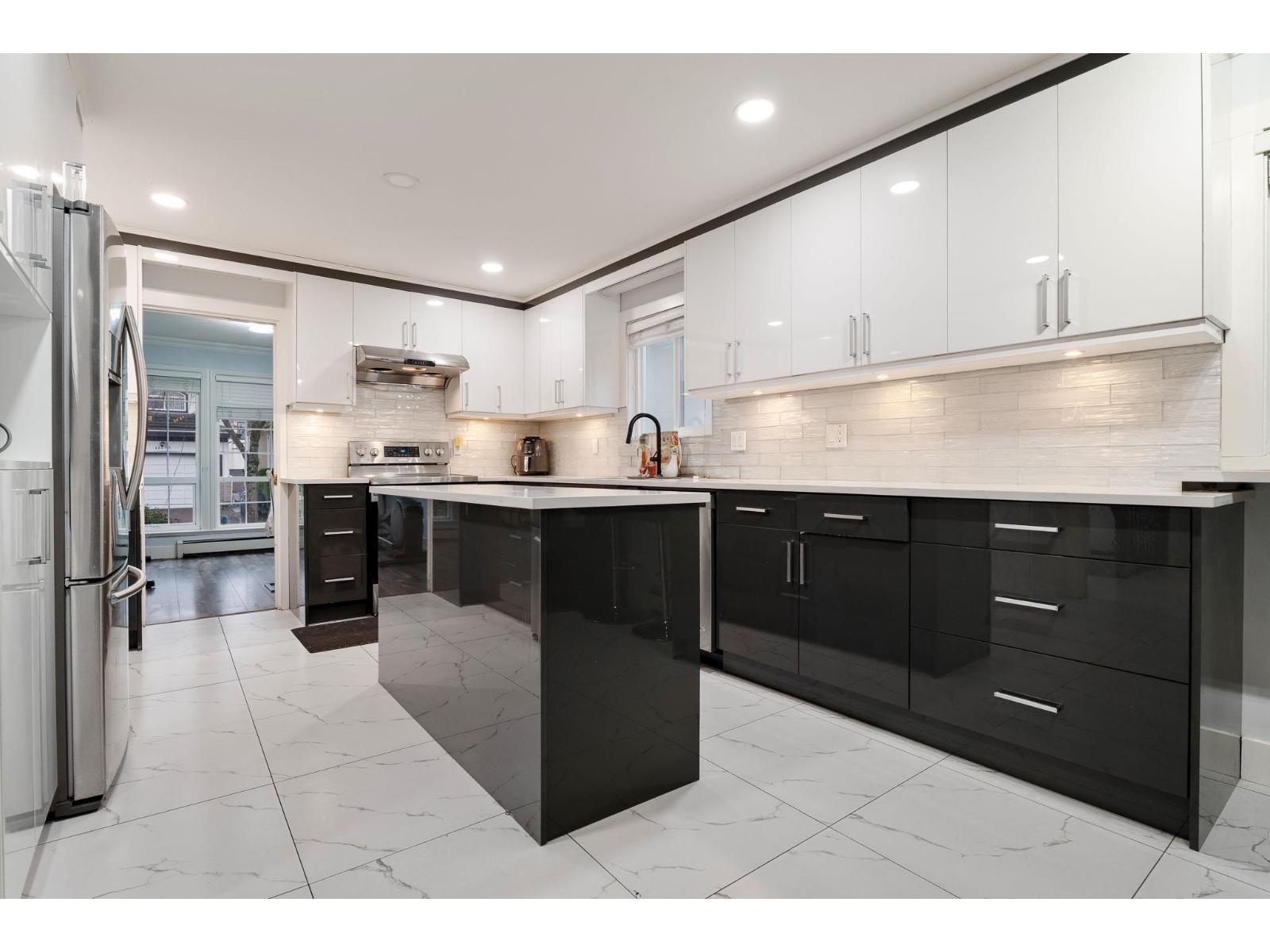 12599 62b Avenue, Surrey, British Columbia  V3X 3M9 - Photo 9 - R3059309