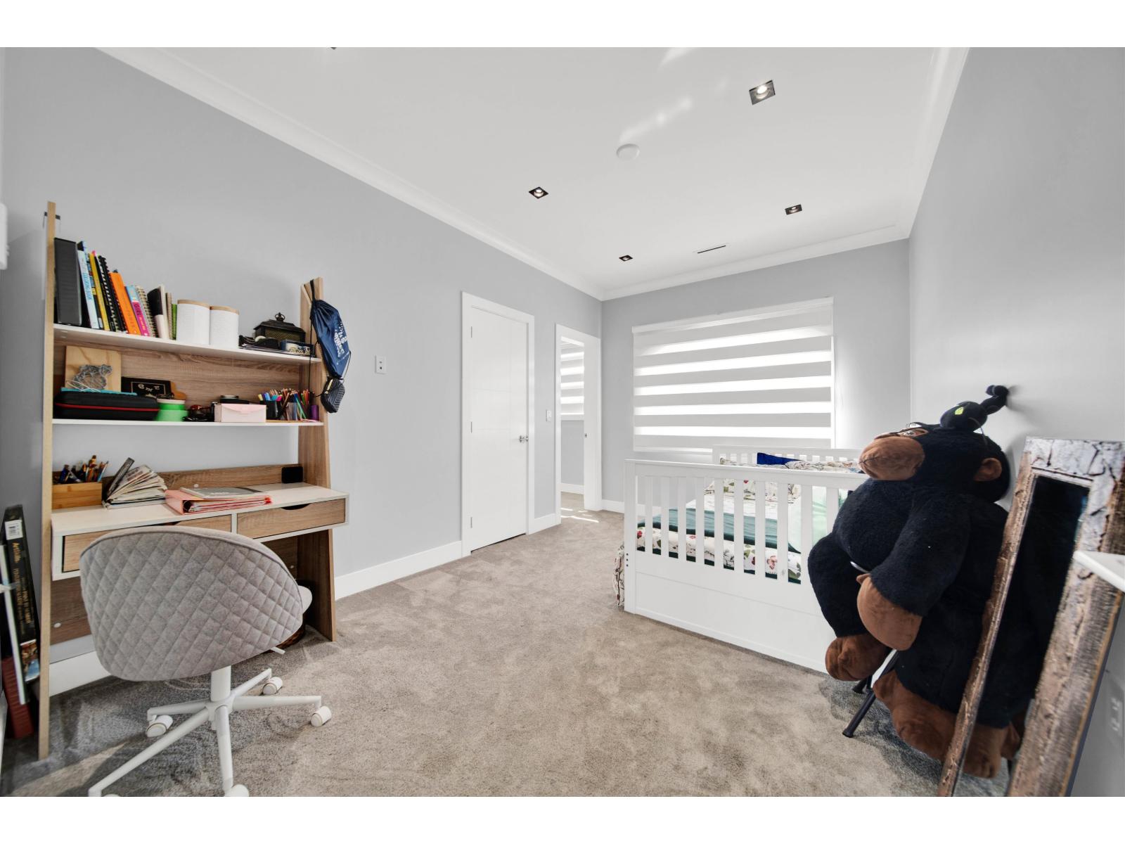 8670 Tunis Place, Surrey, British Columbia  V3S 4Y6 - Photo 37 - R3061043