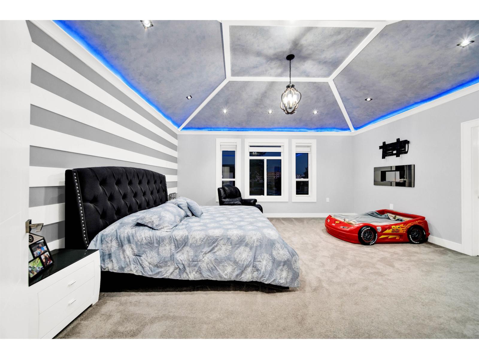8670 Tunis Place, Surrey, British Columbia  V3S 4Y6 - Photo 39 - R3061043