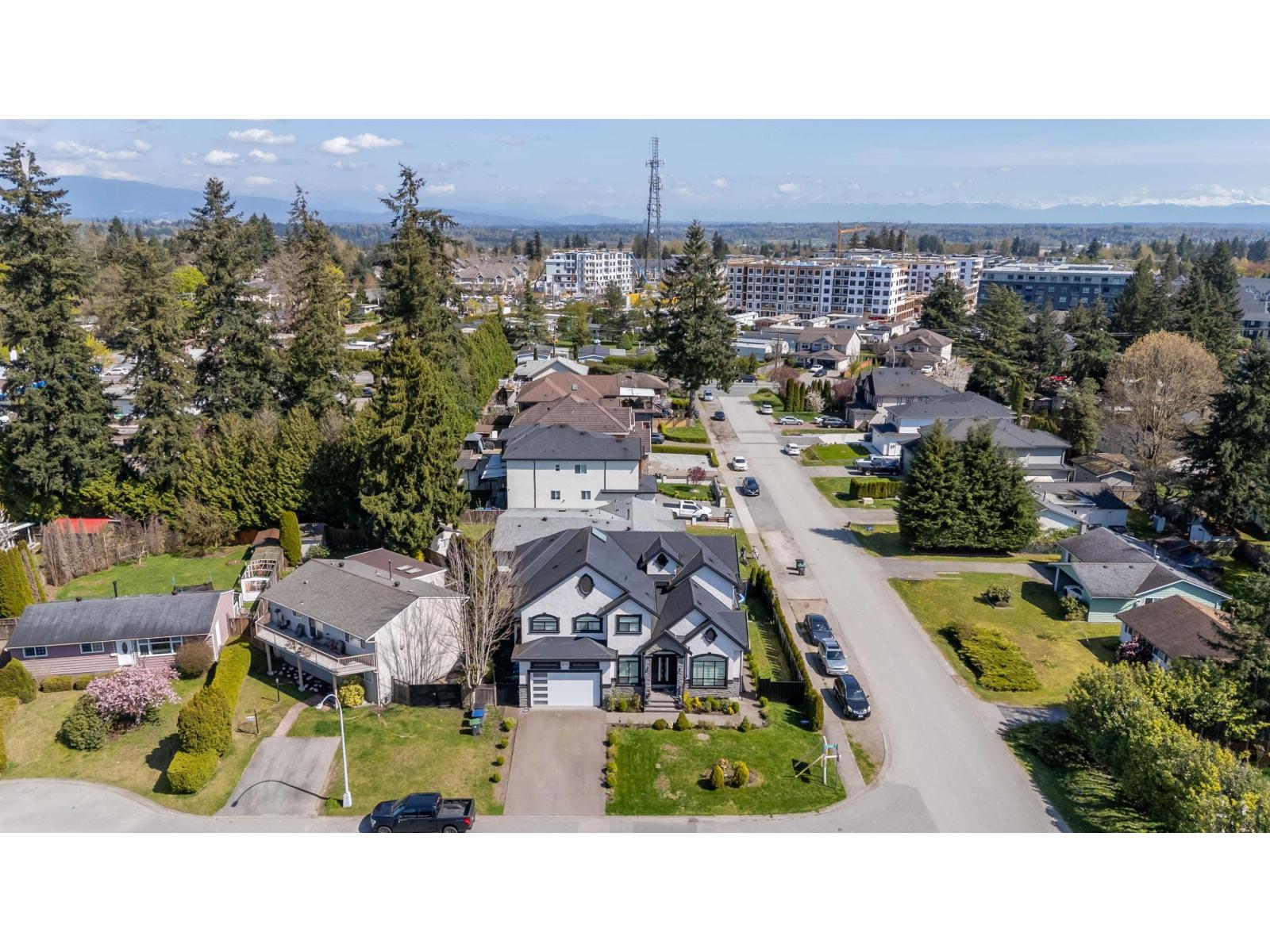 8670 Tunis Place, Surrey, British Columbia  V3S 4Y6 - Photo 3 - R3061043