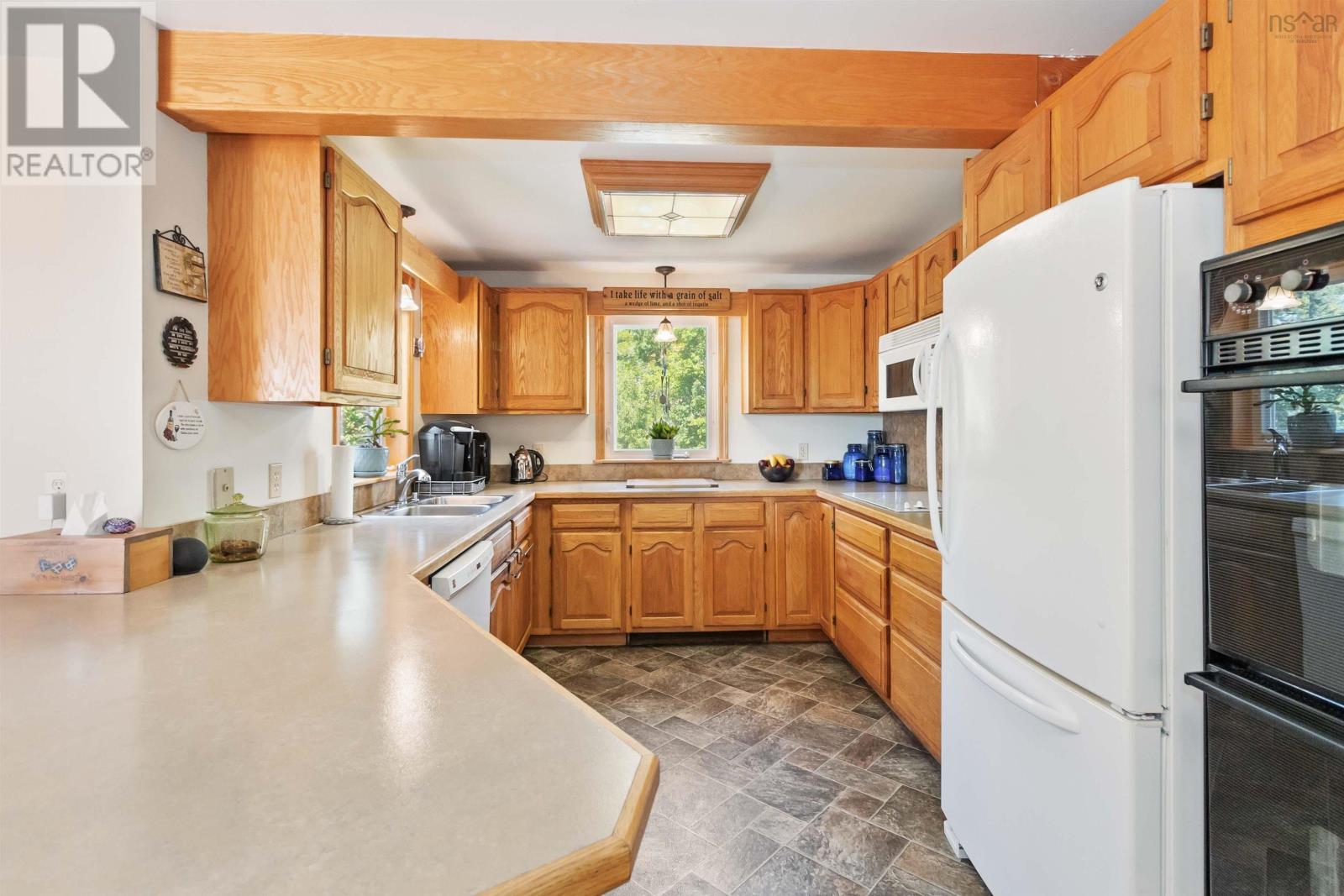 187 Hartz Point Road, Shelburne, Nova Scotia  B0T 1W0 - Photo 20 - 202526445