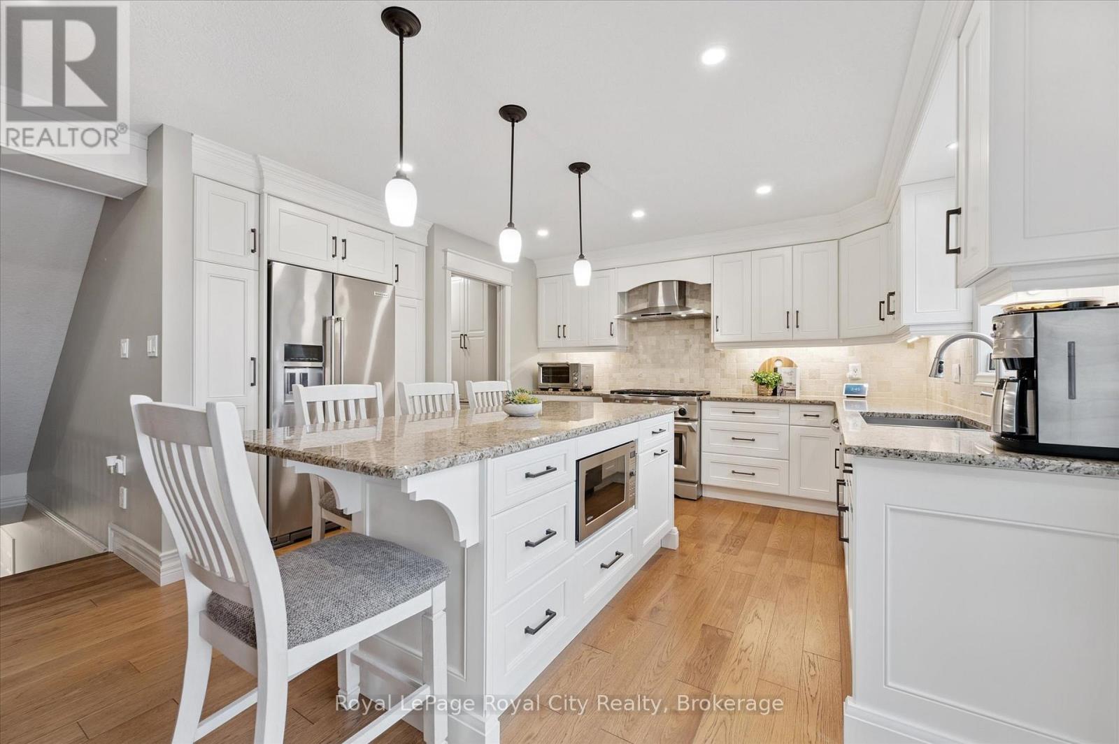 47 Norton Drive, Guelph, Ontario  N1E 7K9 - Photo 13 - X12476291