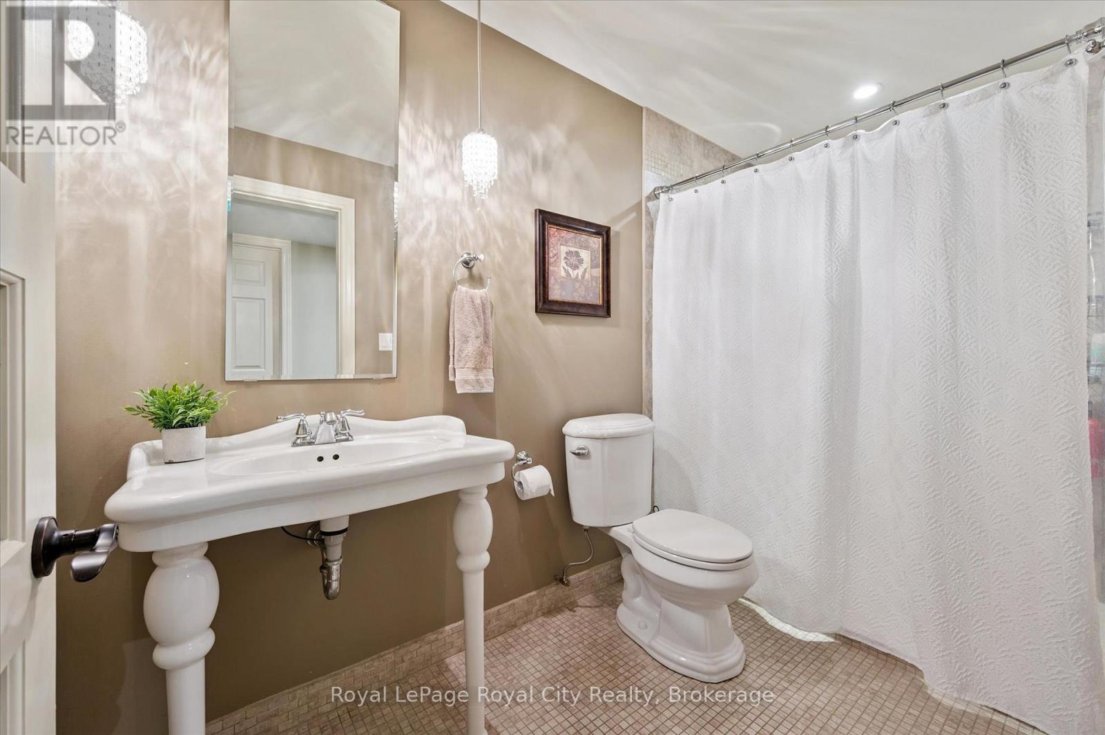 47 Norton Drive, Guelph, Ontario  N1E 7K9 - Photo 36 - X12476291