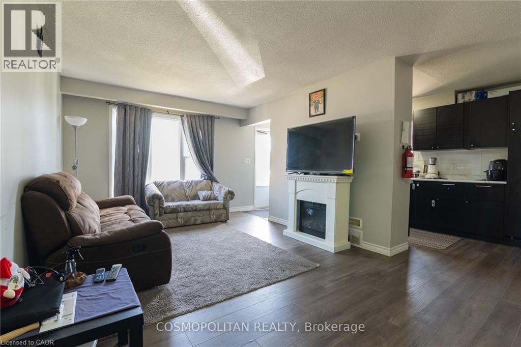 7 Mcdougall Drive, Thorold, Ontario  L2V 4C4 - Photo 3 - 40781336