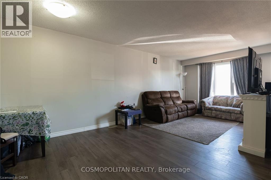 7 Mcdougall Drive, Thorold, Ontario  L2V 4C4 - Photo 4 - 40781336