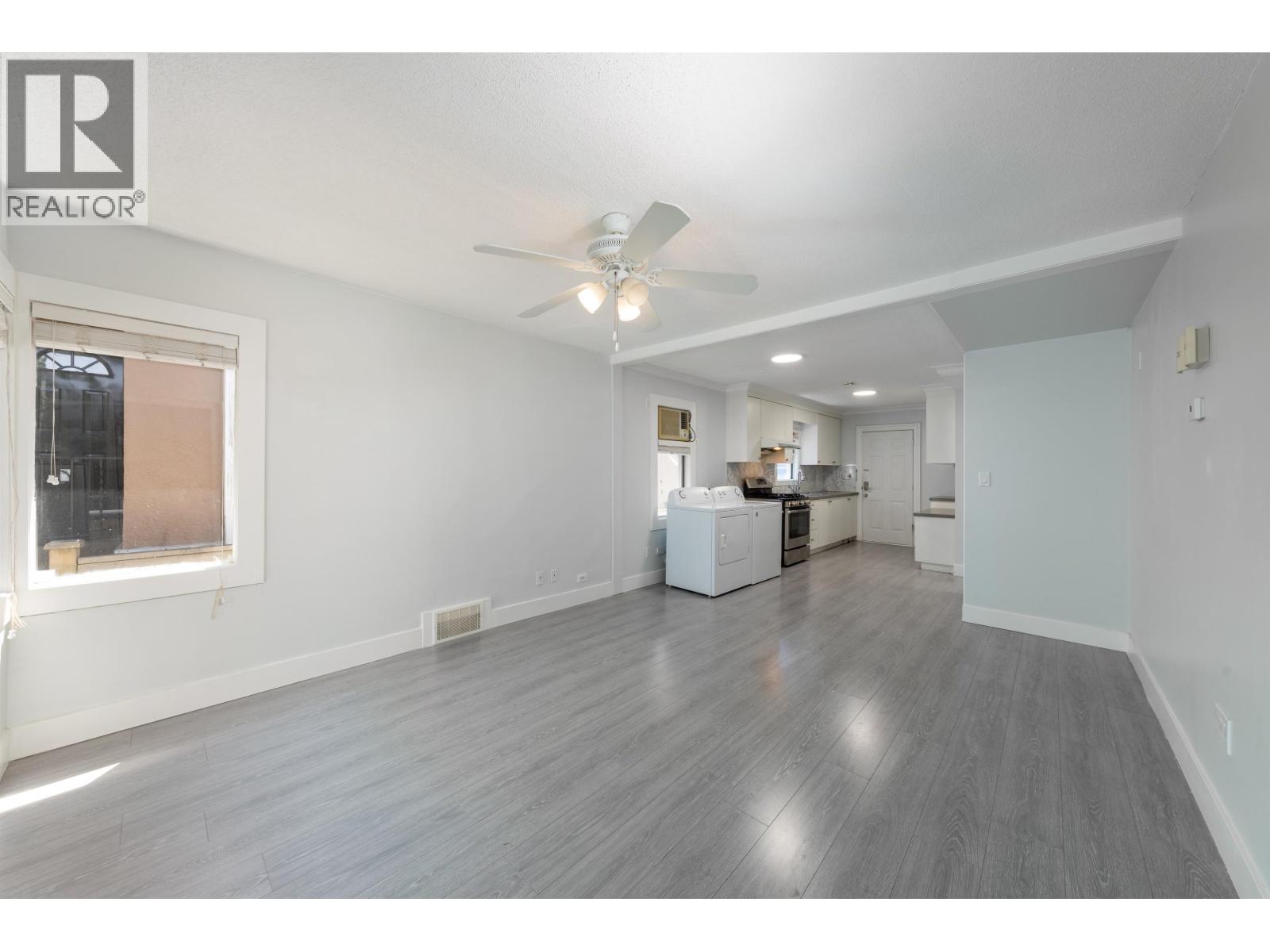 1181 Kelowna Street, Vancouver, British Columbia  V5K 4E3 - Photo 4 - R3012903