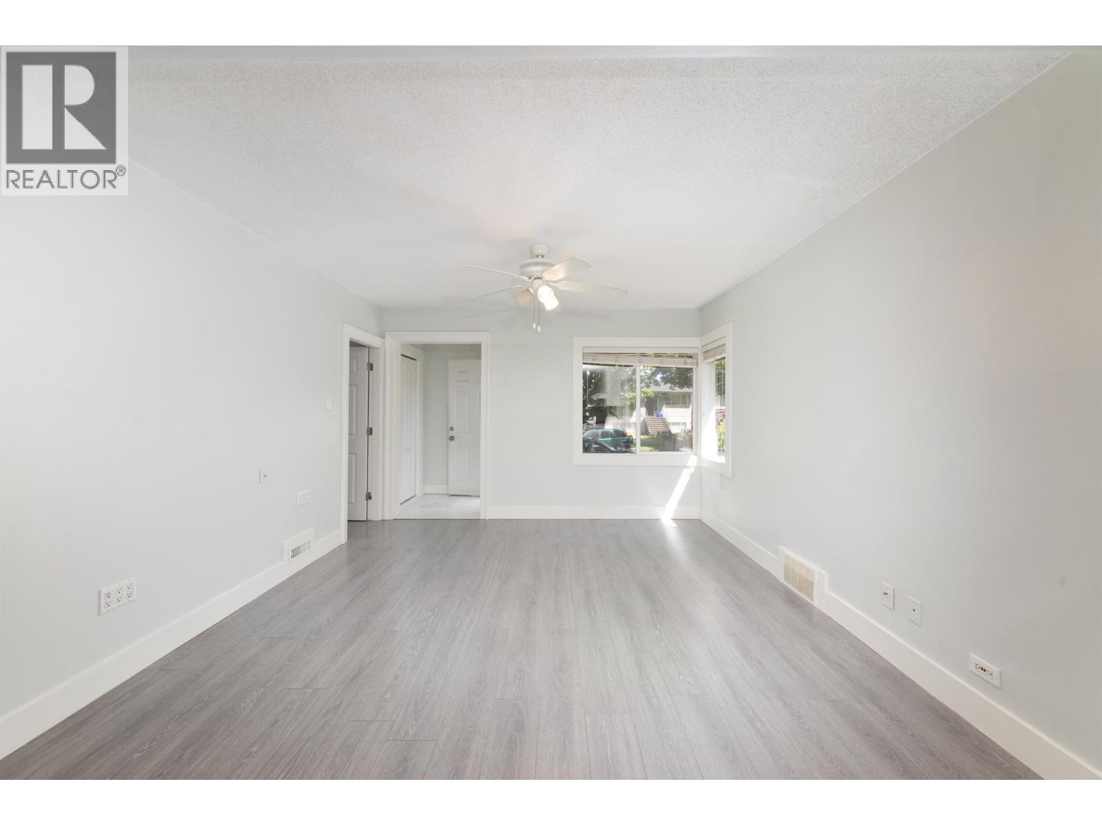 1181 Kelowna Street, Vancouver, British Columbia  V5K 4E3 - Photo 7 - R3012903