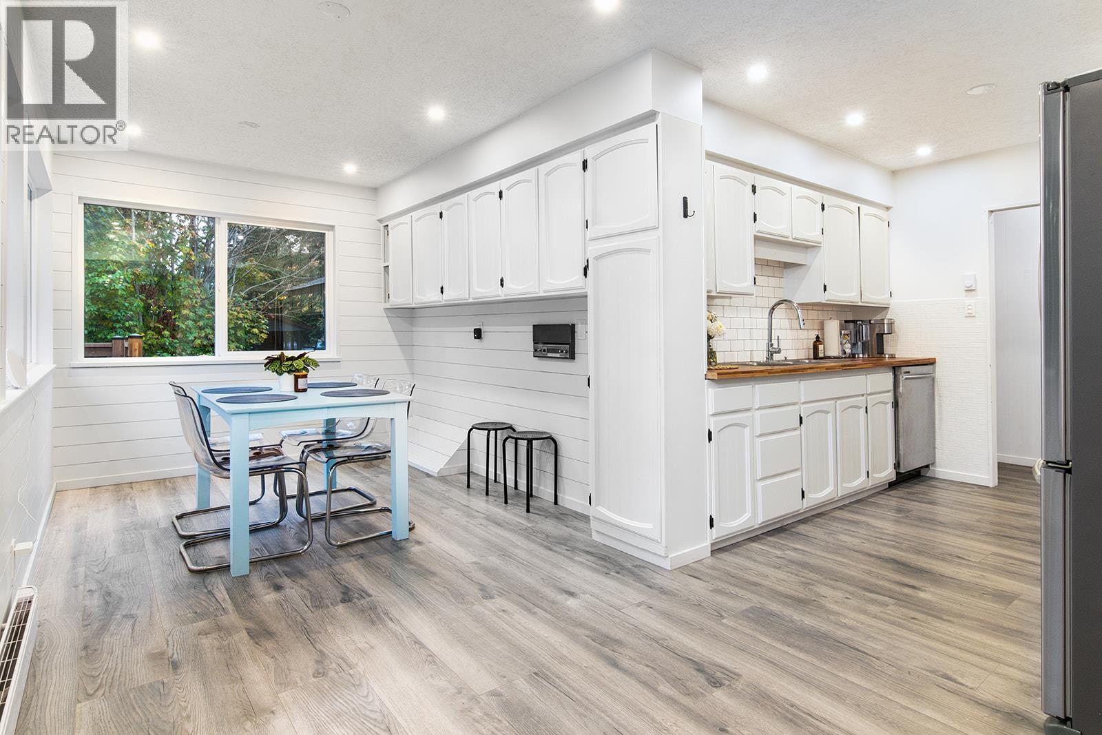 40202 Skyline Drive, Squamish, British Columbia  V8B 0L1 - Photo 11 - R3061269