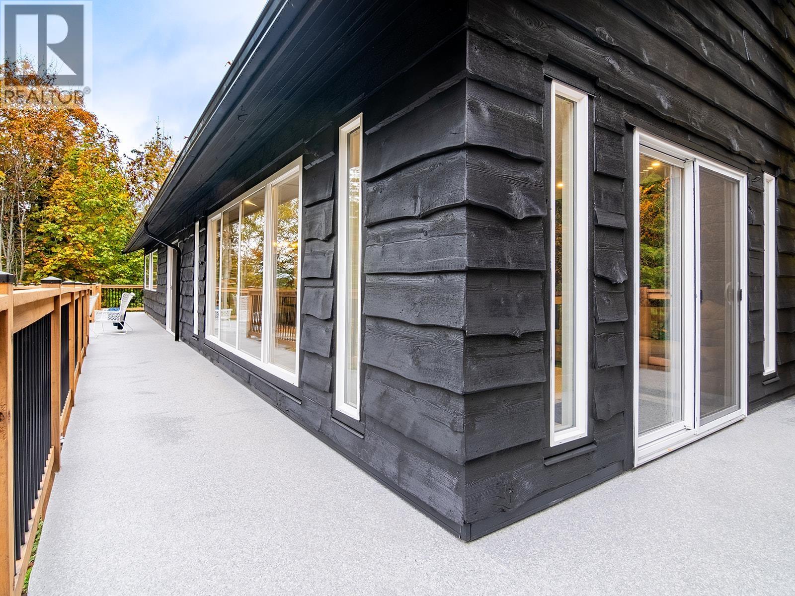 40202 Skyline Drive, Squamish, British Columbia  V8B 0L1 - Photo 14 - R3061269