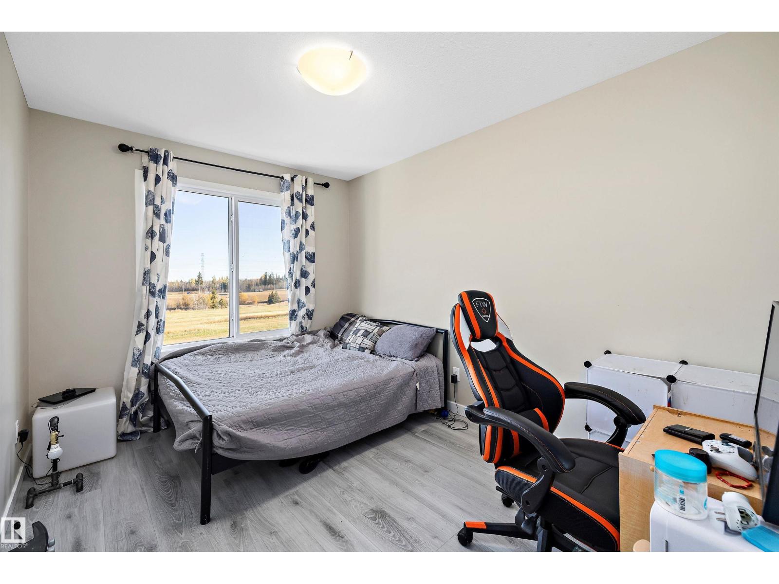 681 Eagleson Cr Nw, Edmonton, Alberta  T6M 0V7 - Photo 23 - E4463214