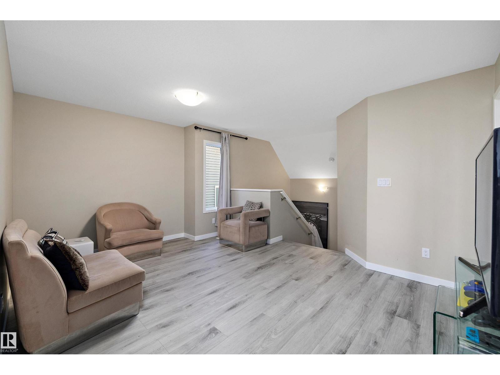 681 Eagleson Cr Nw, Edmonton, Alberta  T6M 0V7 - Photo 26 - E4463214