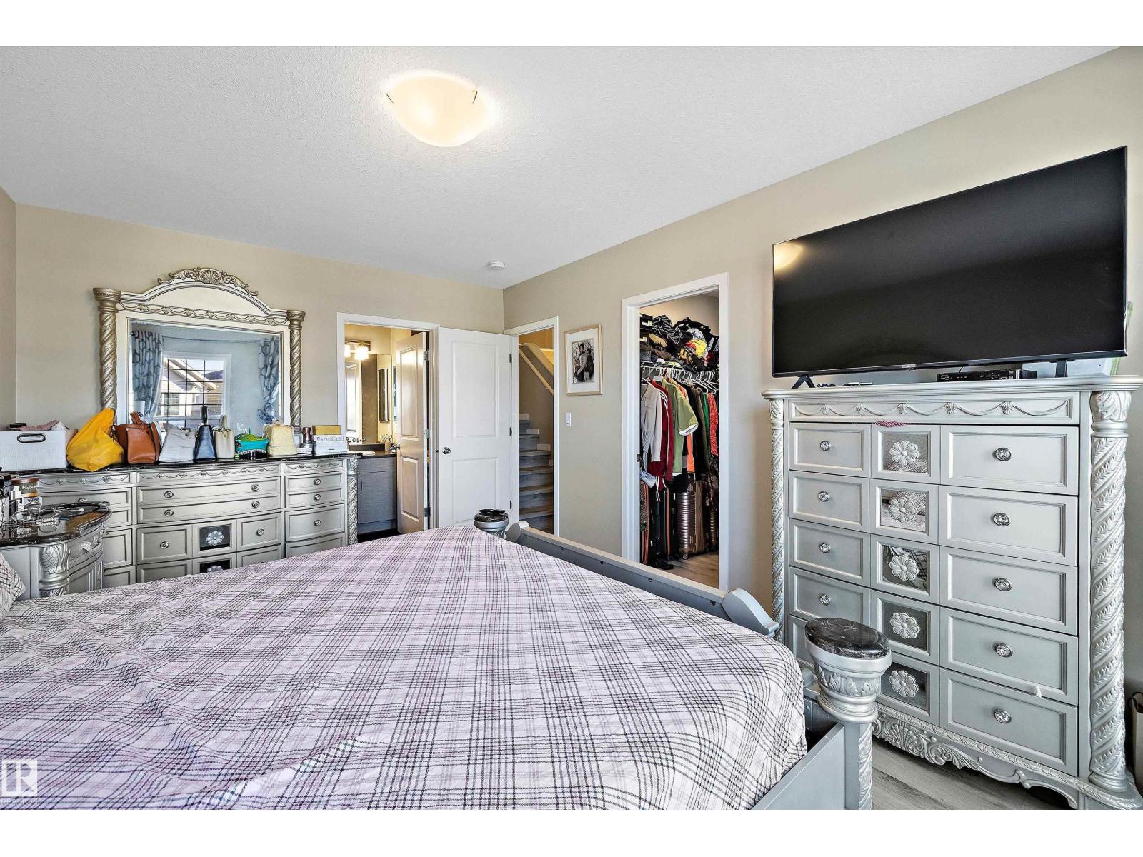 681 Eagleson Cr Nw, Edmonton, Alberta  T6M 0V7 - Photo 32 - E4463214