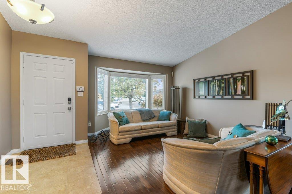 15234 59b St Nw, Edmonton, Alberta  T5A 1Y7 - Photo 4 - E4463215