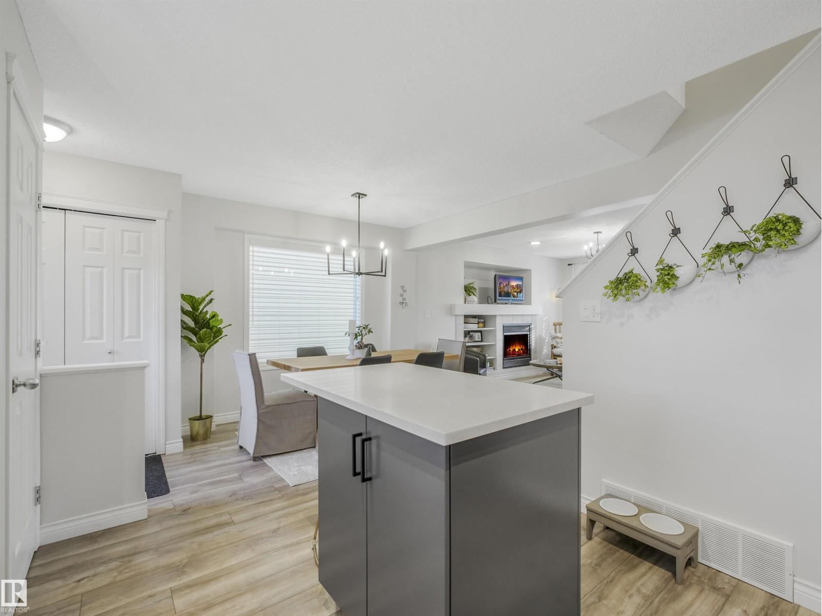 7952 13 Av Sw, Edmonton, Alberta  T6X 1H4 - Photo 18 - E4463219