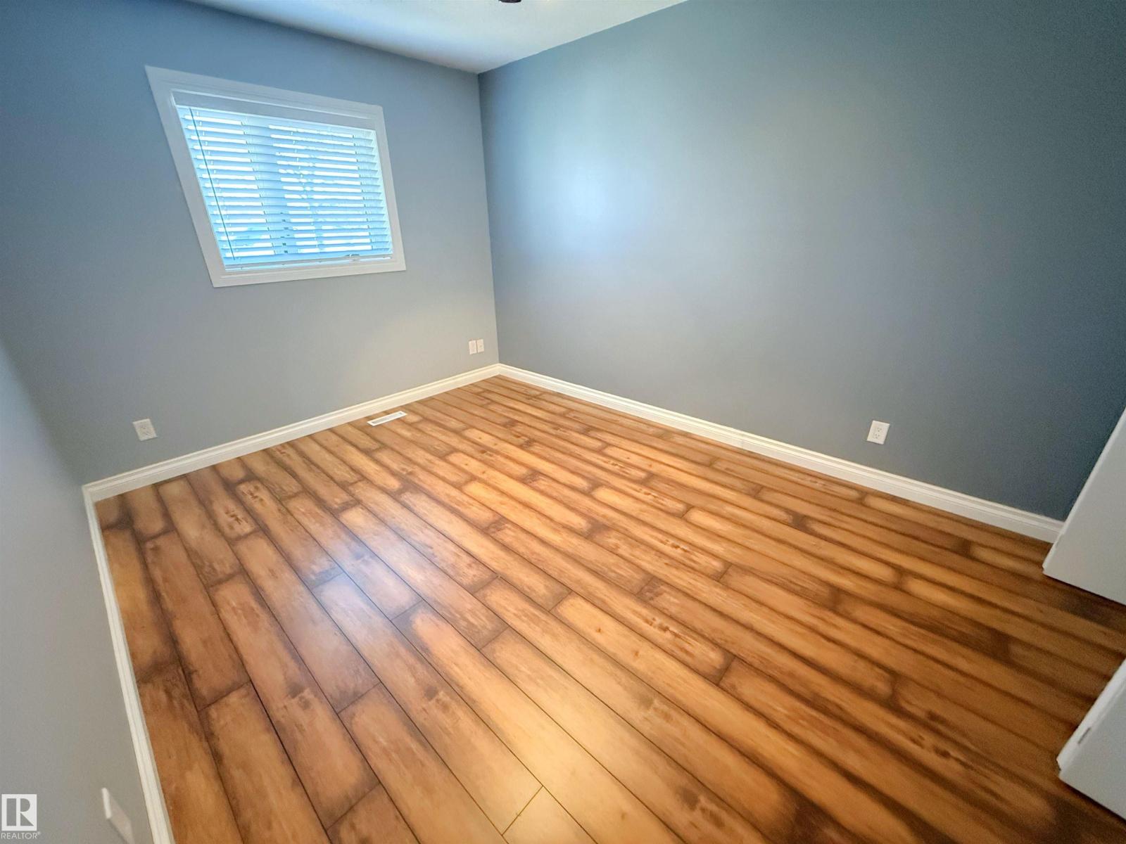 10226 152 St Nw, Edmonton, Alberta  T5P 1Y2 - Photo 18 - E4463222