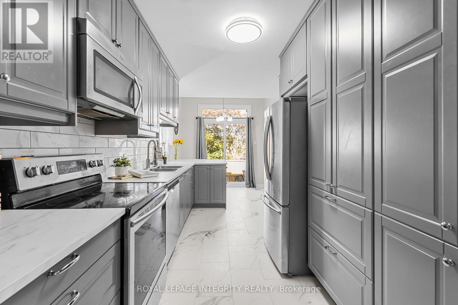 13 Banchory Crescent, Ottawa, Ontario  K2K 2V4 - Photo 13 - X12478678