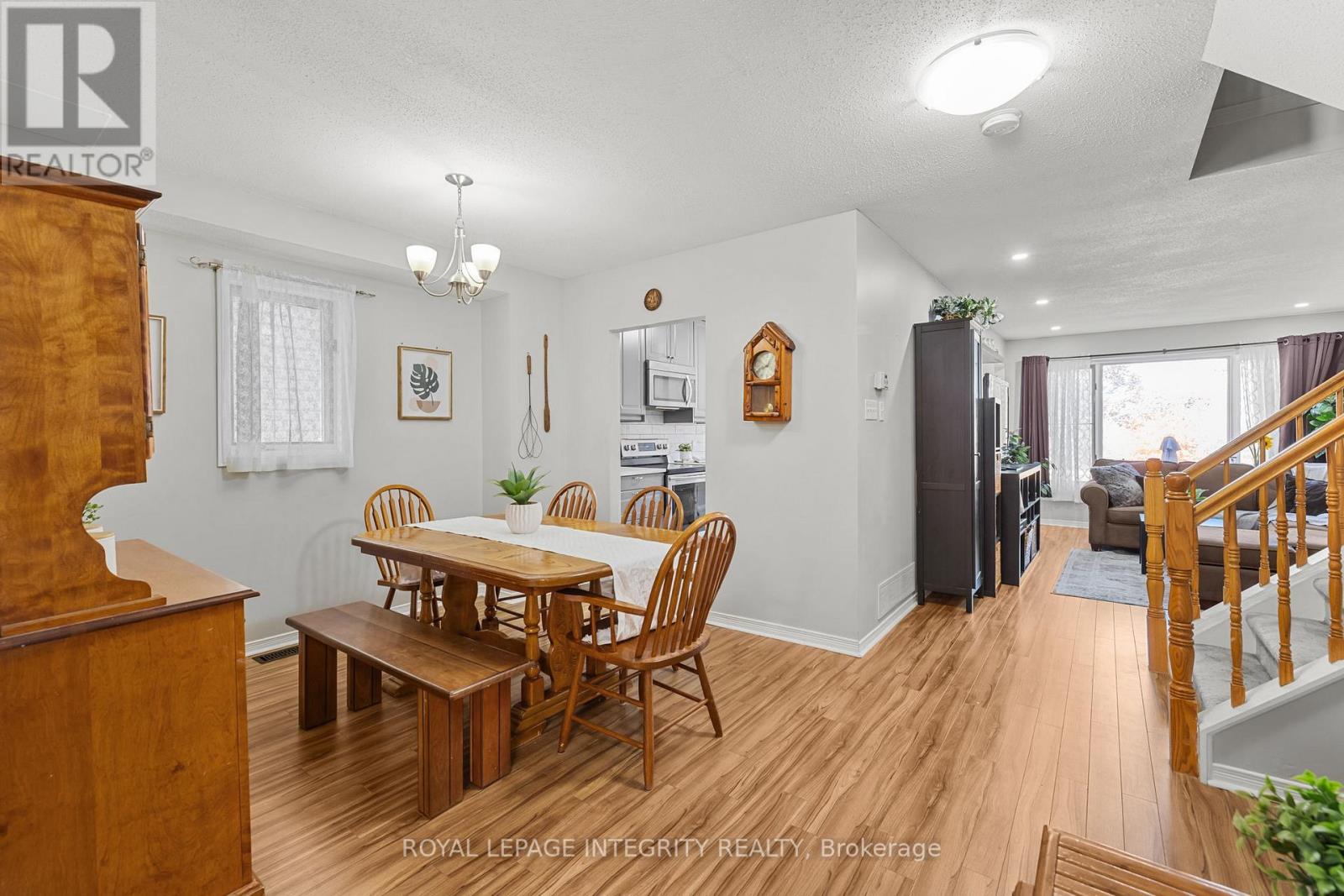 13 Banchory Crescent, Ottawa, Ontario  K2K 2V4 - Photo 7 - X12478678