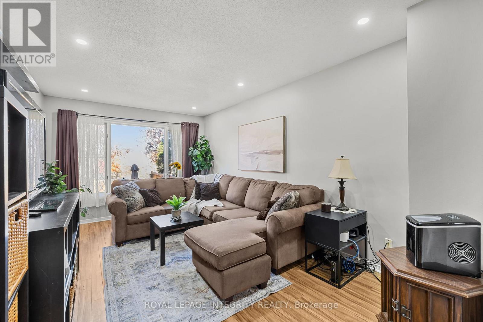 13 Banchory Crescent, Ottawa, Ontario  K2K 2V4 - Photo 8 - X12478678