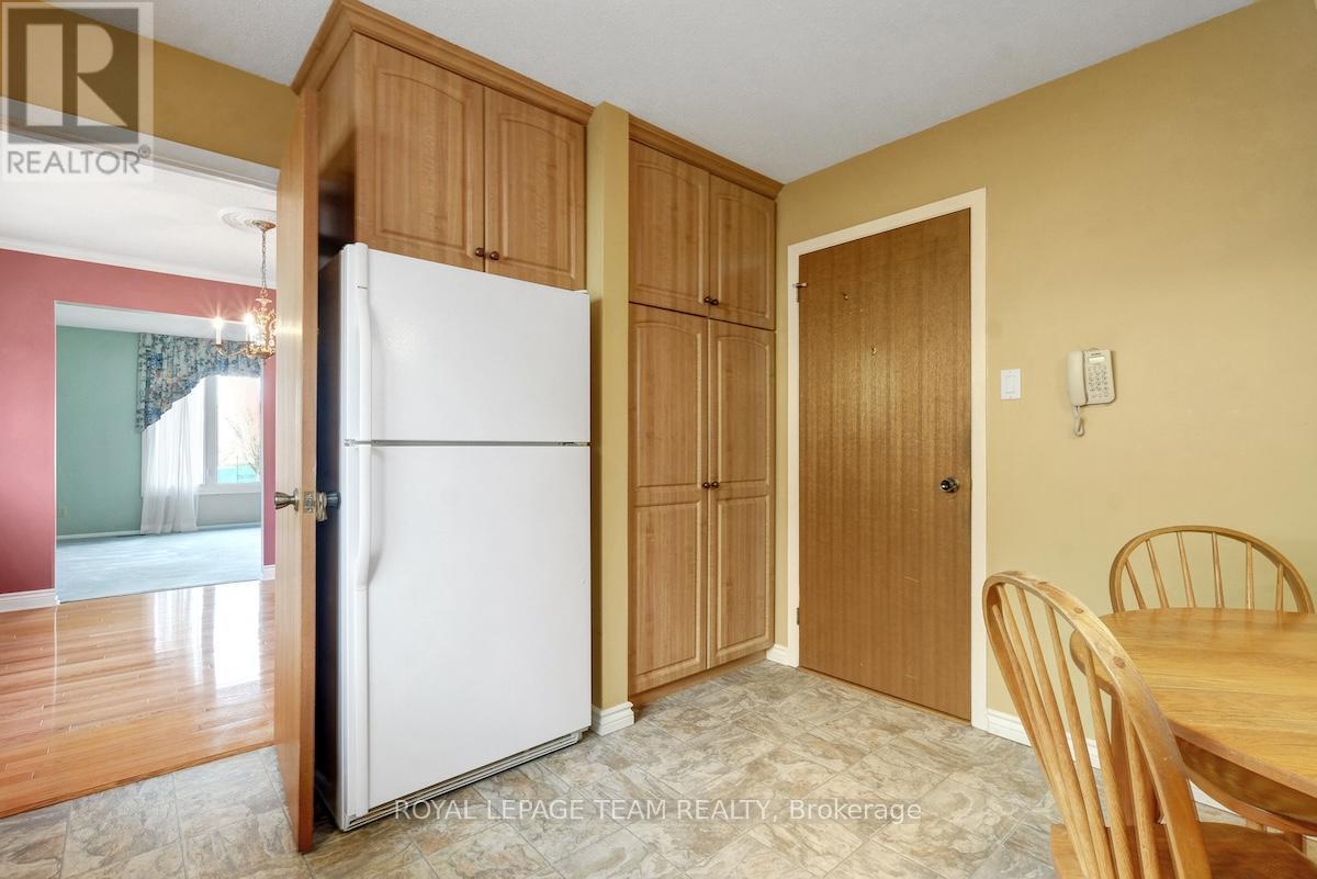 72 Craig Henry Drive, Ottawa, Ontario  K2G 3Z6 - Photo 12 - X12478701