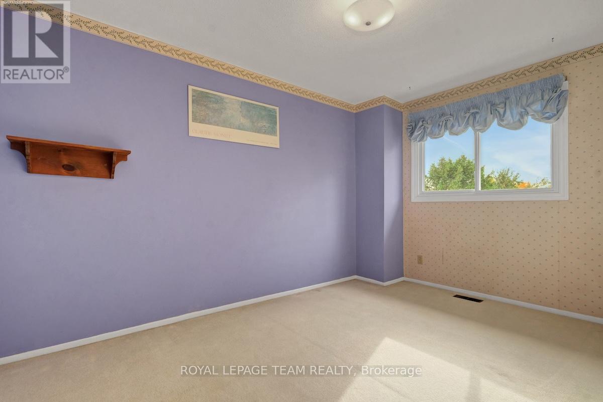 72 Craig Henry Drive, Ottawa, Ontario  K2G 3Z6 - Photo 15 - X12478701