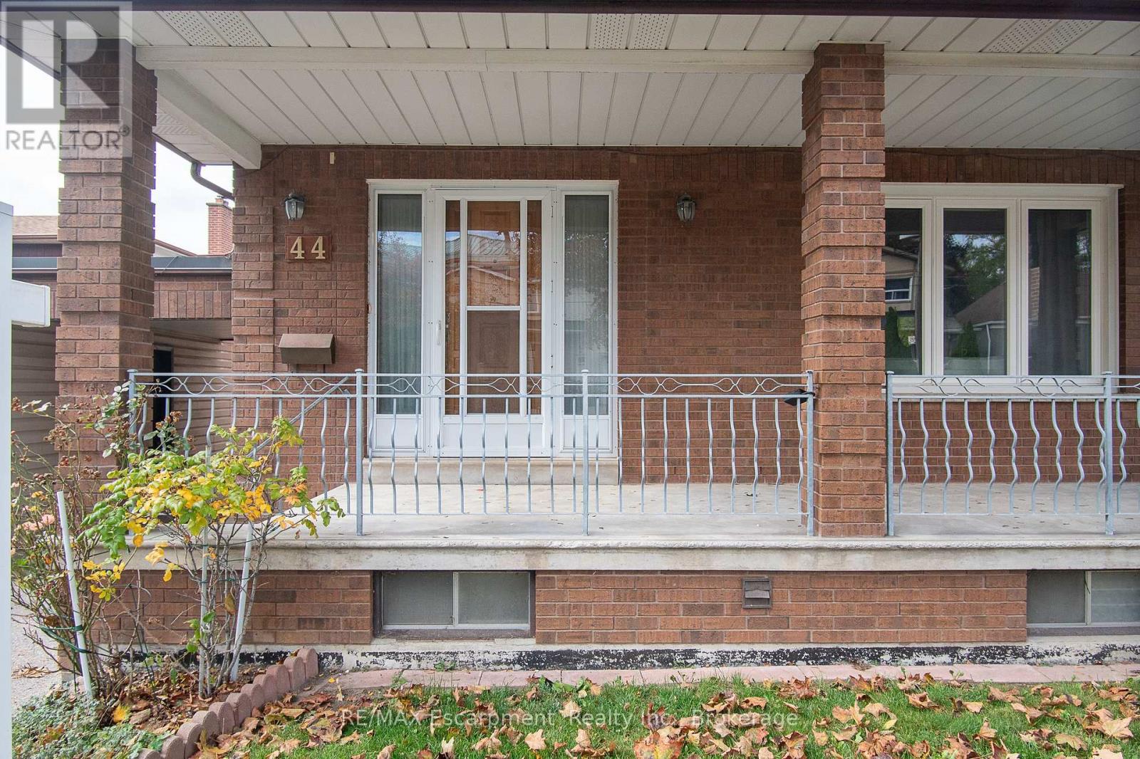 44 Ridge Road, Toronto, Ontario  M3M 1C7 - Photo 2 - W12478664