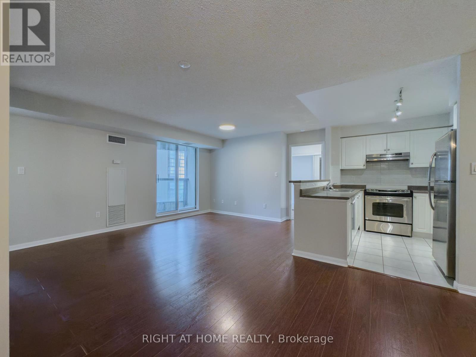 801 - 23 Lorraine Drive, Toronto, Ontario  M2N 6Z6 - Photo 2 - C12478576