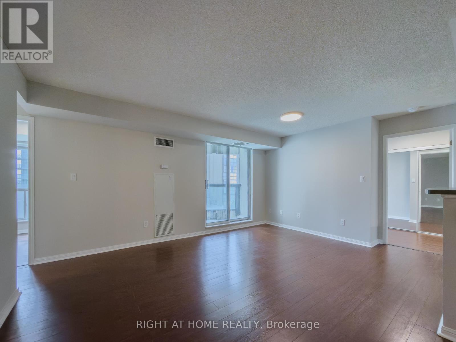 801 - 23 Lorraine Drive, Toronto, Ontario  M2N 6Z6 - Photo 6 - C12478576
