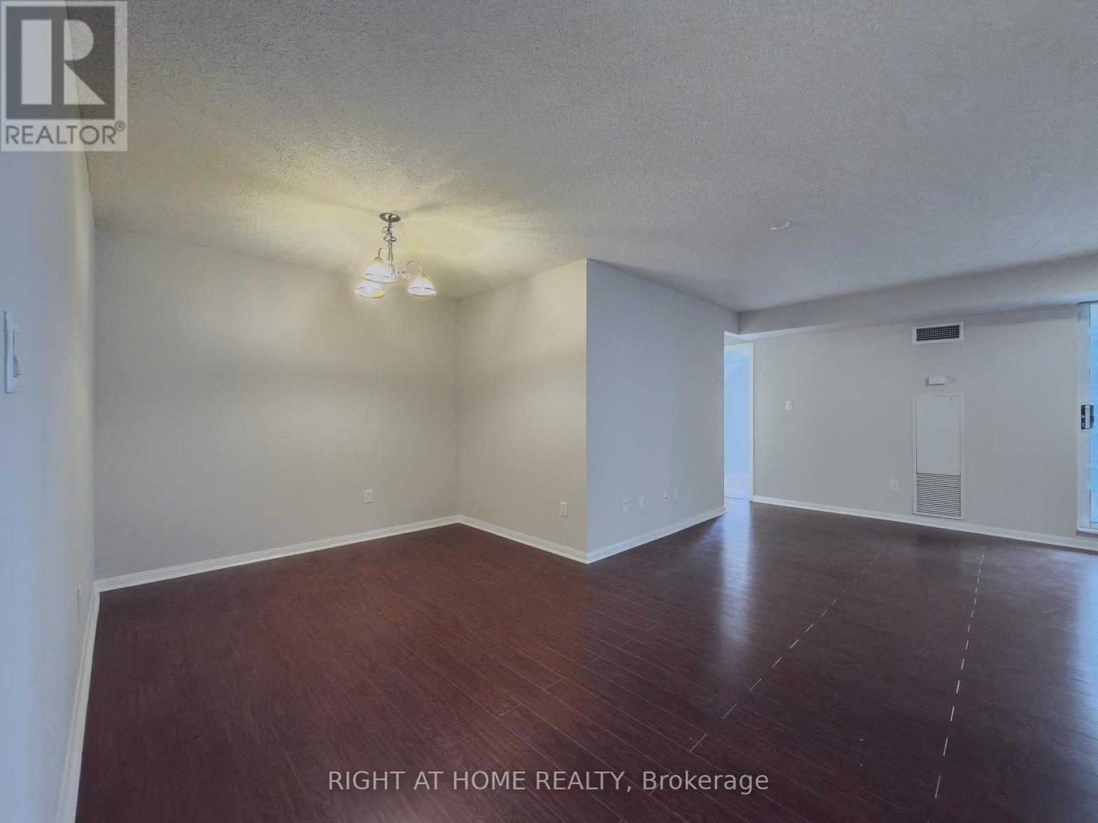 801 - 23 Lorraine Drive, Toronto, Ontario  M2N 6Z6 - Photo 9 - C12478576
