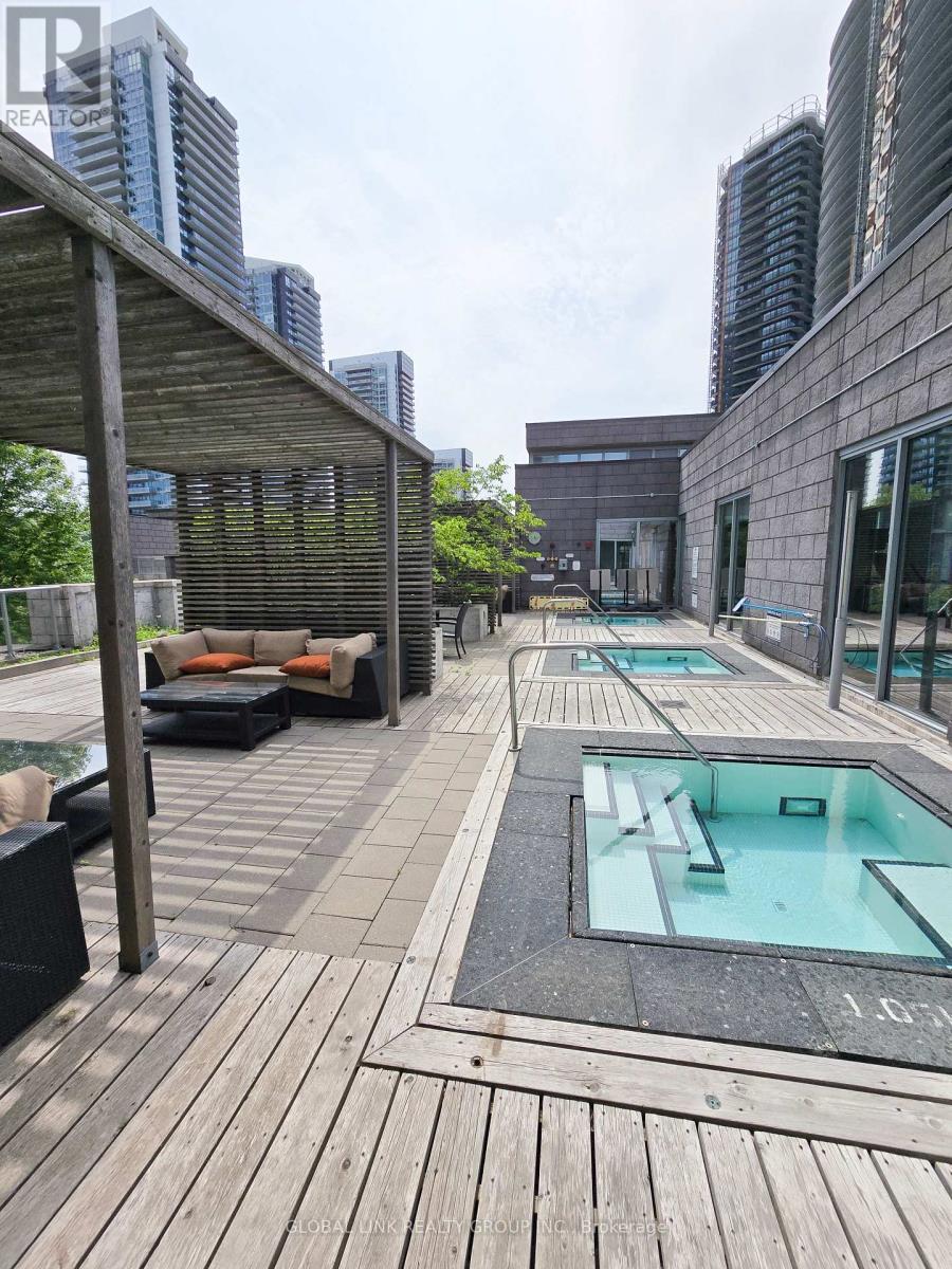 915 - 121 Mcmahon Drive, Toronto, Ontario  M2K 0C1 - Photo 14 - C12478586