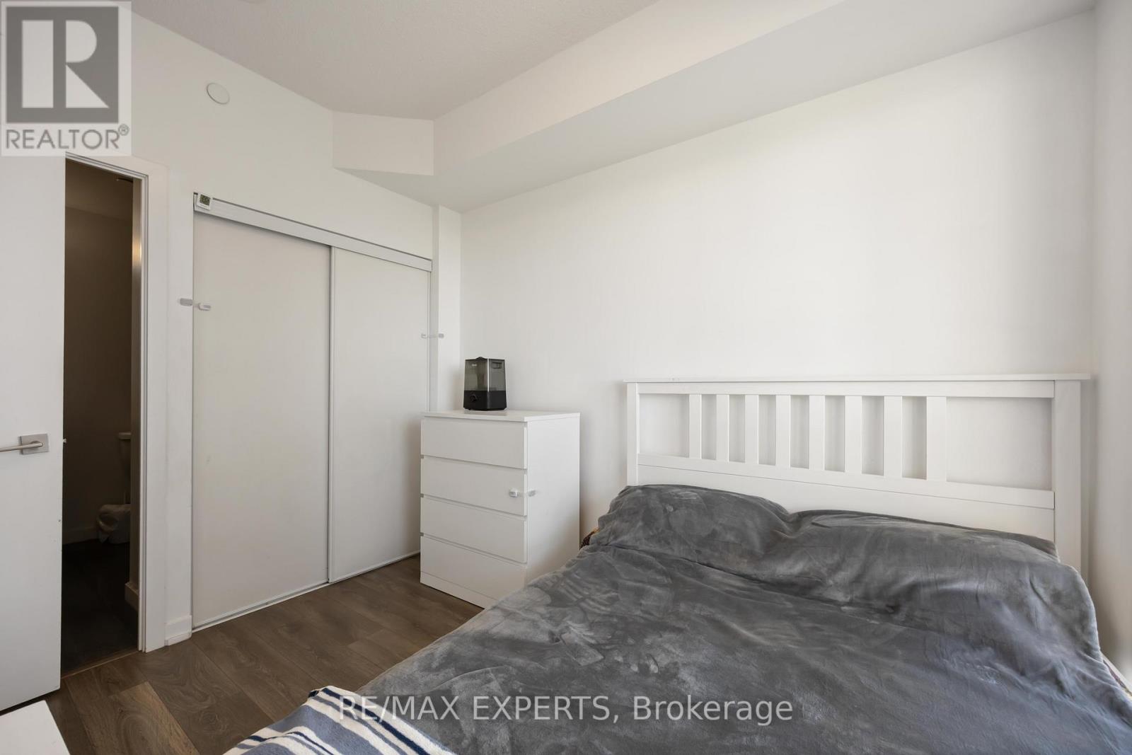 705 - 56 Forest Manor Road, Toronto, Ontario  M2J 0E5 - Photo 21 - C12478605