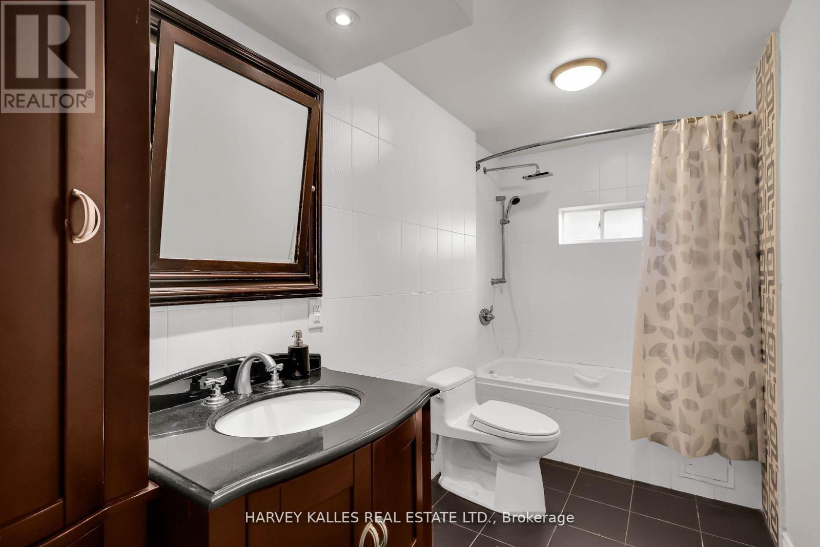 16 Wedgeport Place, Toronto, Ontario  M2N 4B4 - Photo 27 - C12478625