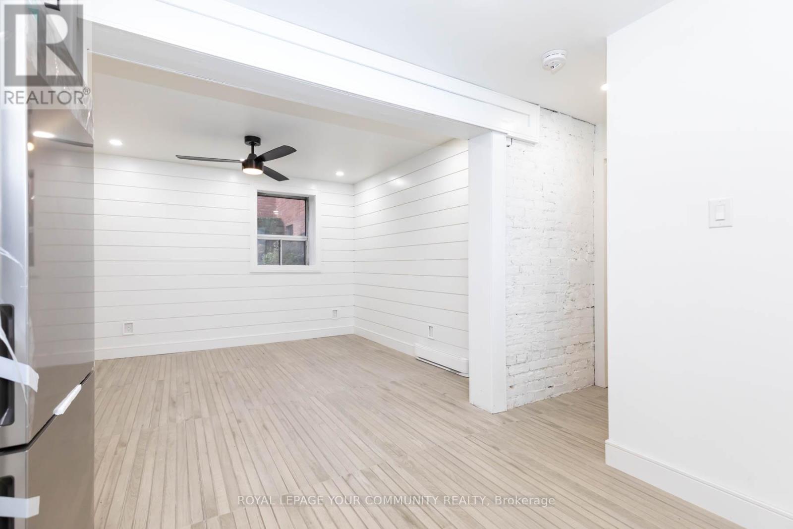 1 - 38 Leuty Avenue, Toronto, Ontario  M4E 2R3 - Photo 10 - E12478533