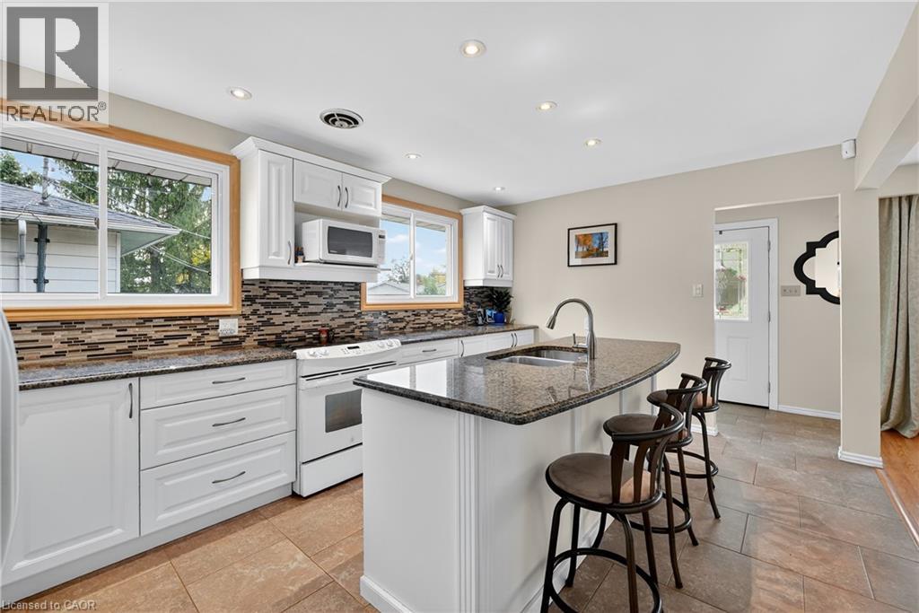 120 Kinross Street, Caledonia, Ontario  N3W 1K1 - Photo 3 - 40780992