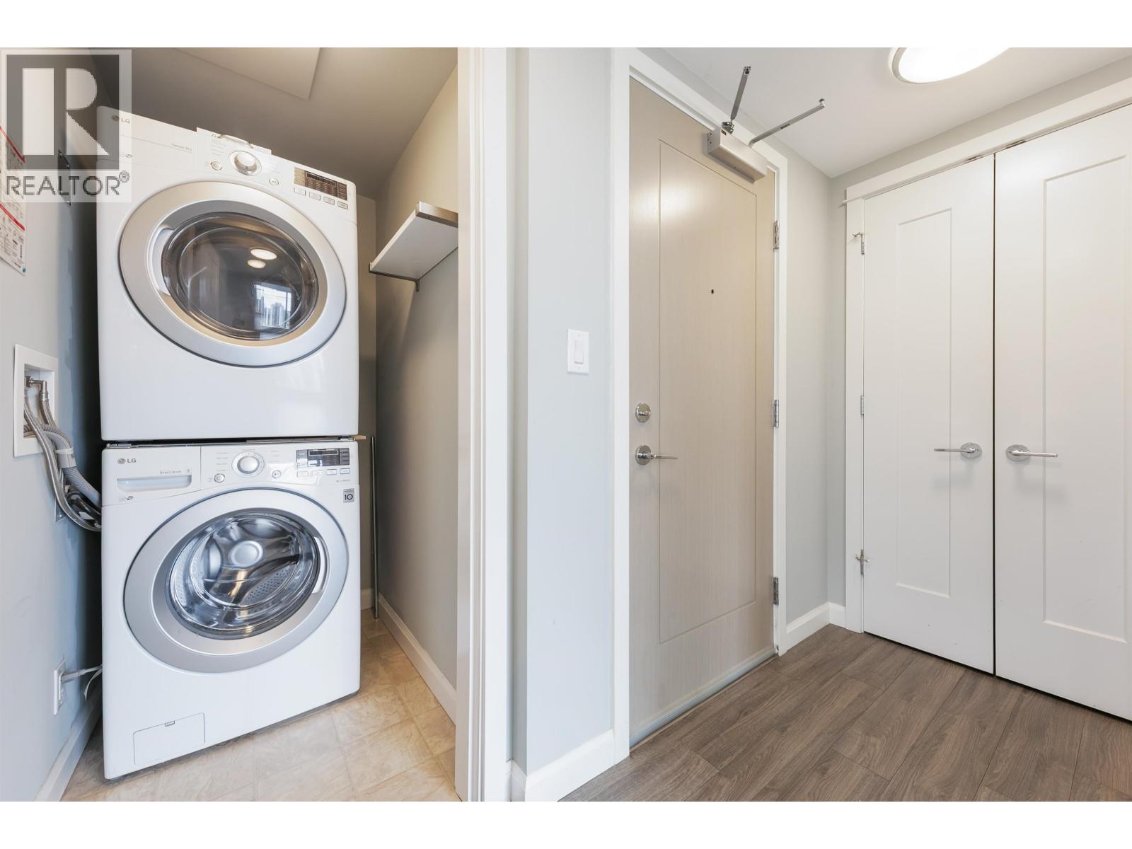 2302 520 Como Lake Avenue, Coquitlam, British Columbia  V3J 0E8 - Photo 20 - R2942095