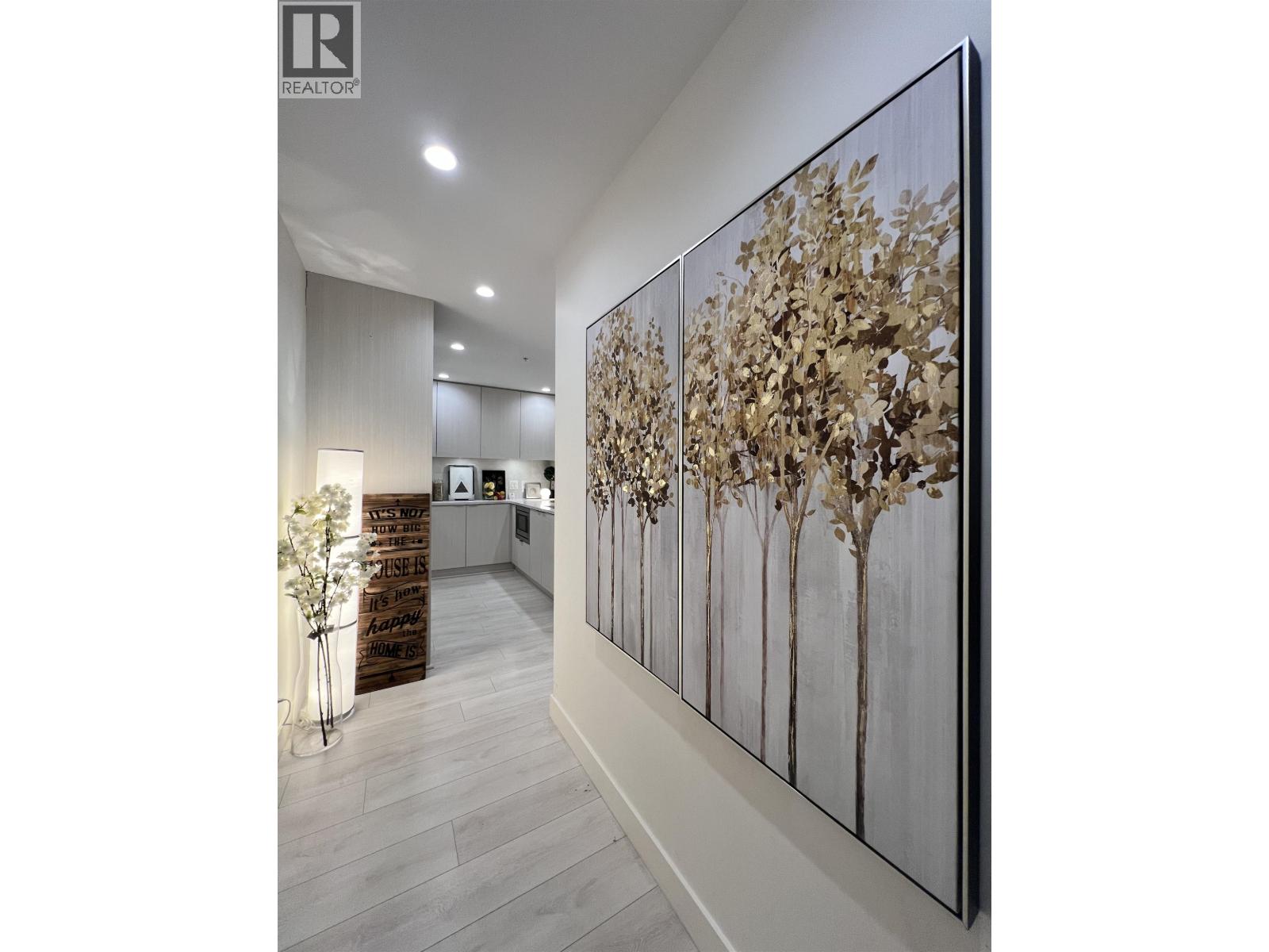 601 5051 Imperial Street, Burnaby, British Columbia  V5J 0J3 - Photo 3 - R3061344