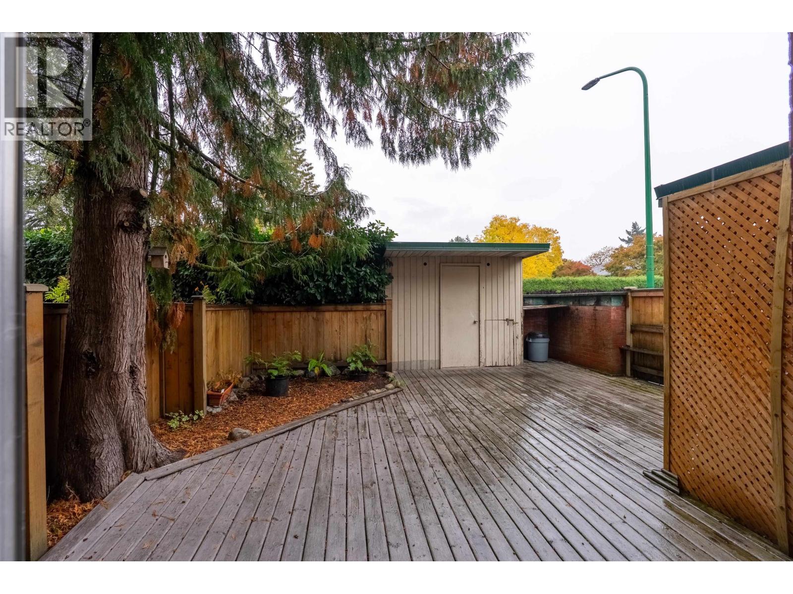 2645 Westview Drive, North Vancouver, British Columbia  V7N 3X1 - Photo 24 - R3061345