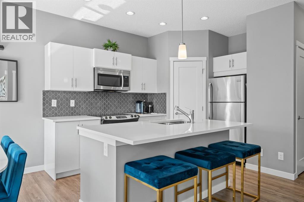 438 Nolan Hill Drive Nw, Calgary, Alberta  T3R 0V4 - Photo 5 - A2254773