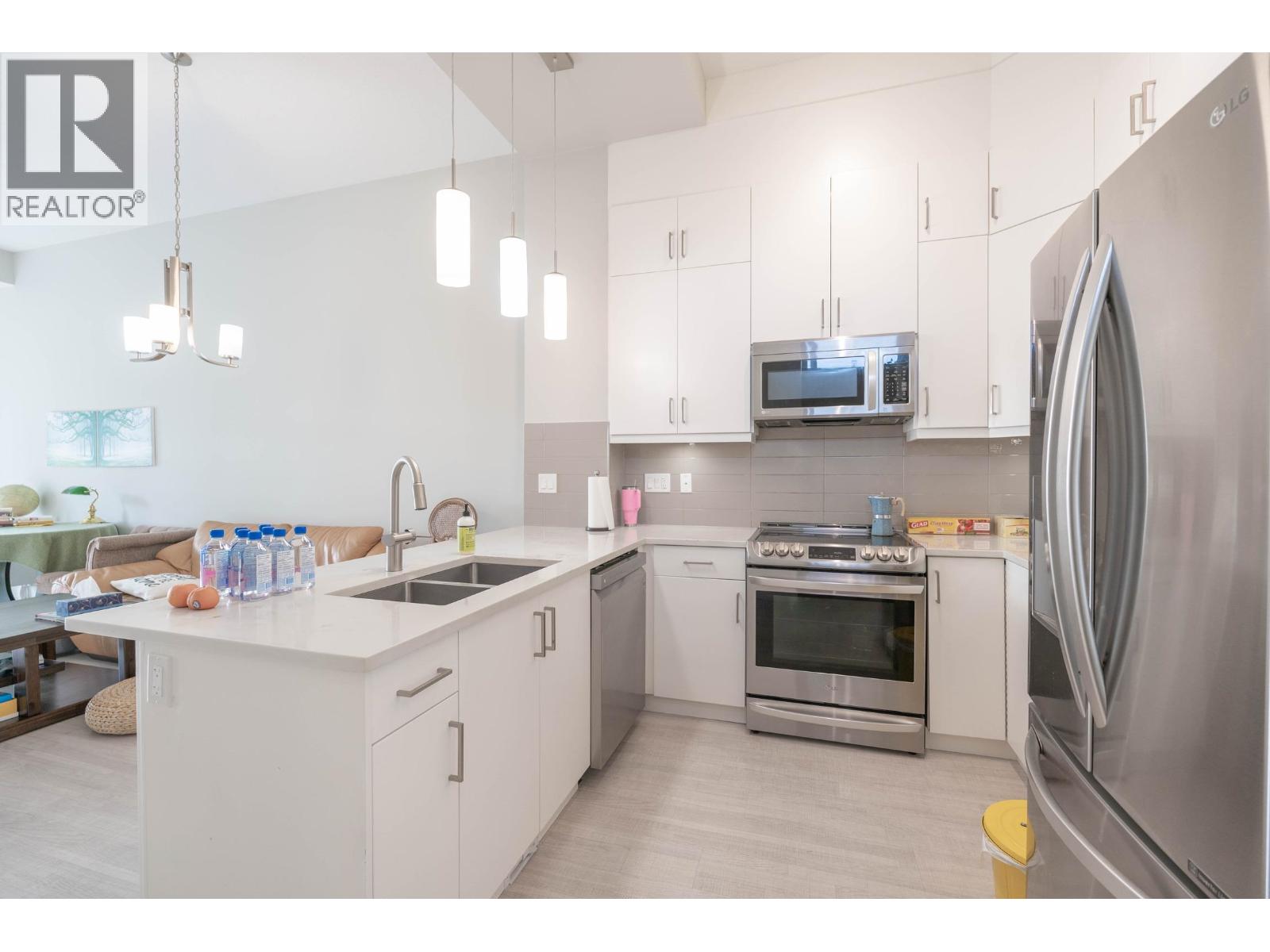 114 3525 Chandler Street, Coquitlam, British Columbia  V3E 0L9 - Photo 6 - R3061358