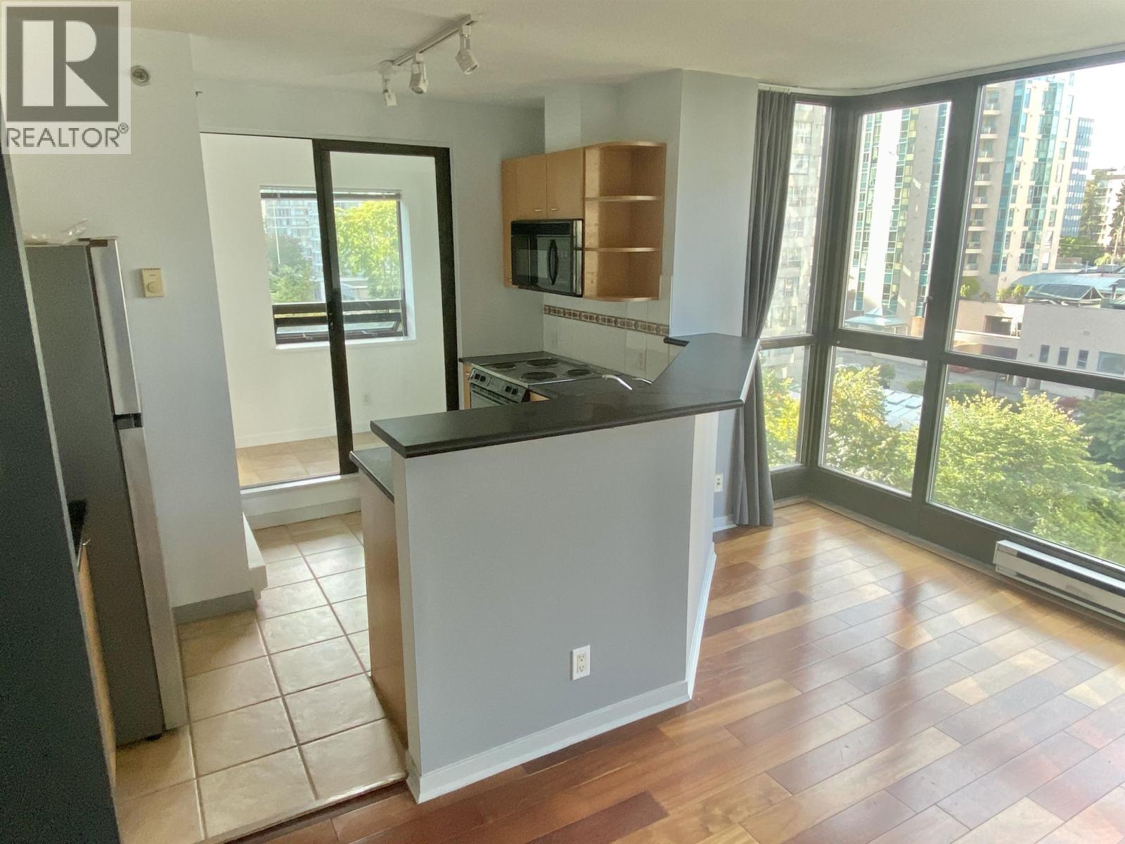 905 1367 Alberni Street, Vancouver, British Columbia  V6E 4R9 - Photo 4 - R3061207