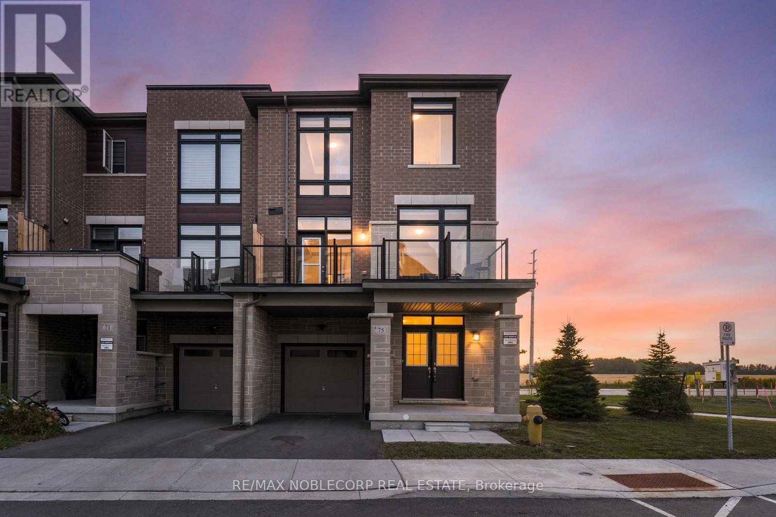 75 HOLYROOD CRESCENT, Vaughan, Ontario
