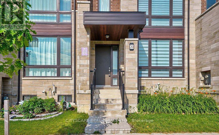 20 Fred Wolstenholme Drive, Markham, Ontario  L6C 0Z6 - Photo 2 - N12478537